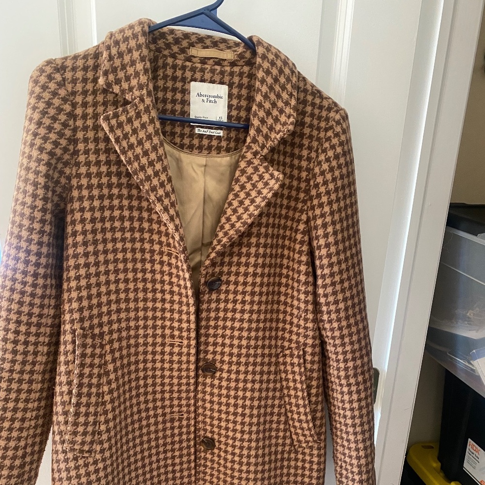 Abercrombie Houndstooth coat
